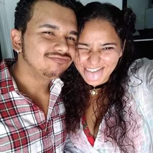 Meet your Posher, Iris